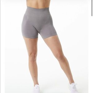 Alphalete amplify grey shorts 4.5